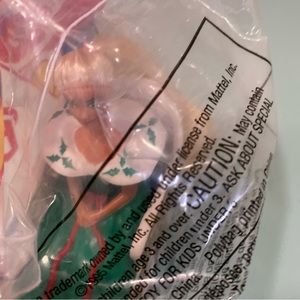 HOLIDAY BARBIE Figurine & Sleigh #1 McDonalds Happy Meal Toy 1995 Mattel SEALED